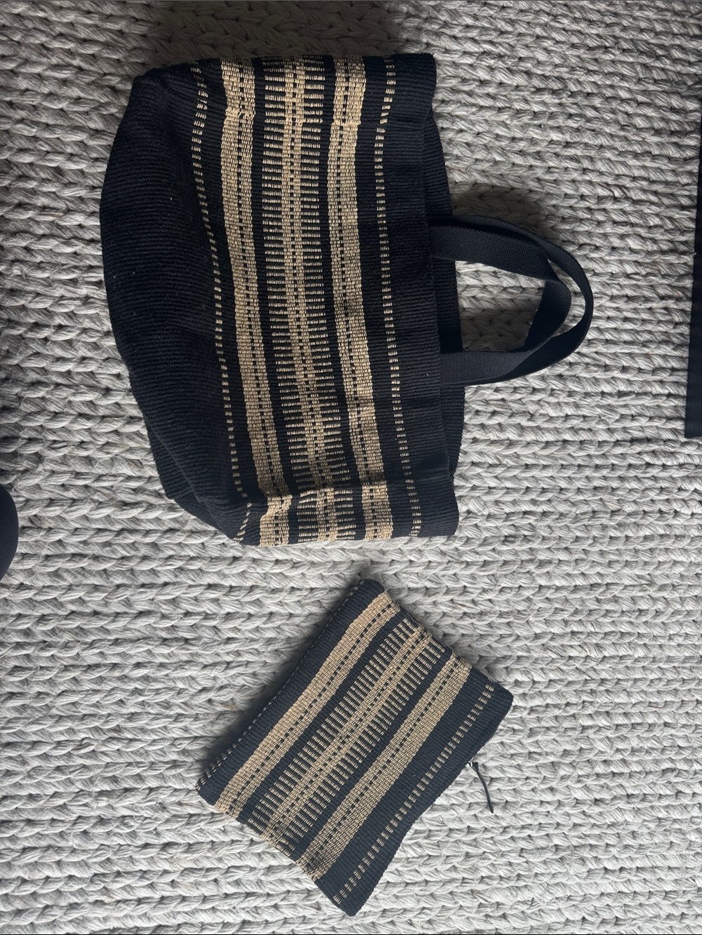 CLOSED Tote with Pouch